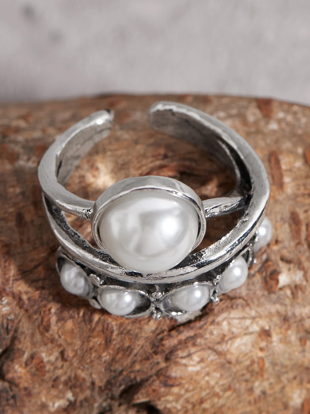 Vintage Silver Distressed Pearl Open Ring