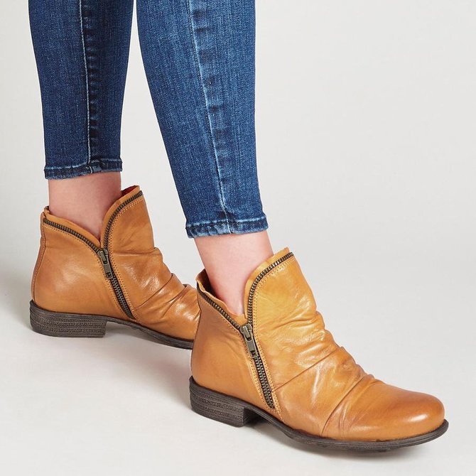 Low Heel Winter Boots