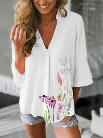 Plus Size V Neck 3/4 Sleeve Floral Shirt