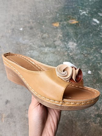 Retro Three-dimensional Flower Wedge Sandals