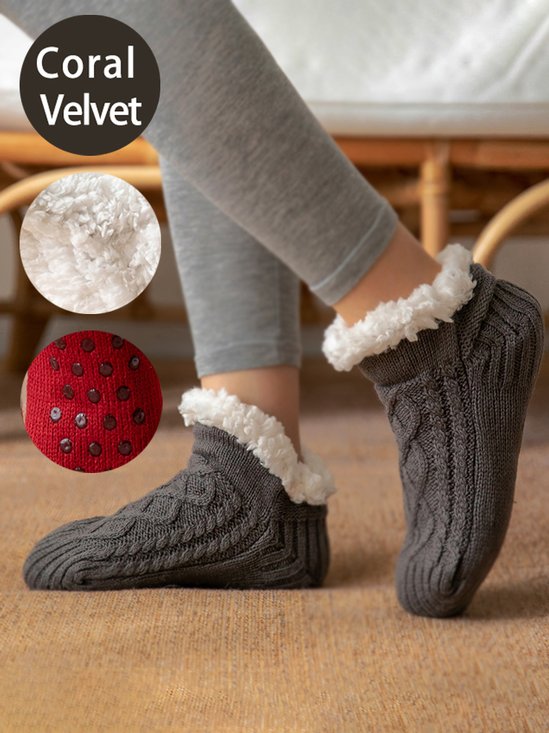 Leisure Home Coral Fleece Twist Pattern Floor Socks Pile Socks Autumn Winter Warm Thick