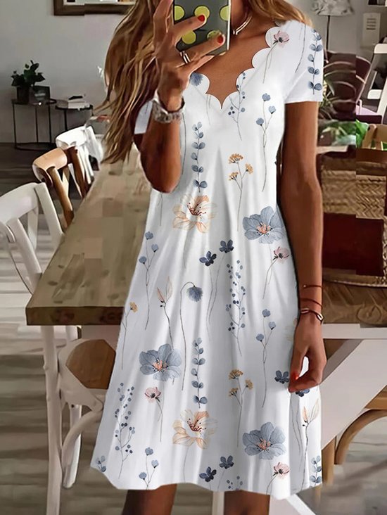Casual V Neck Floral Regular Fit Dress