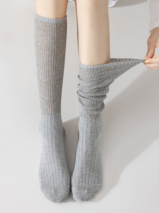 Women Minimalist Slouch Over the Calf Socks