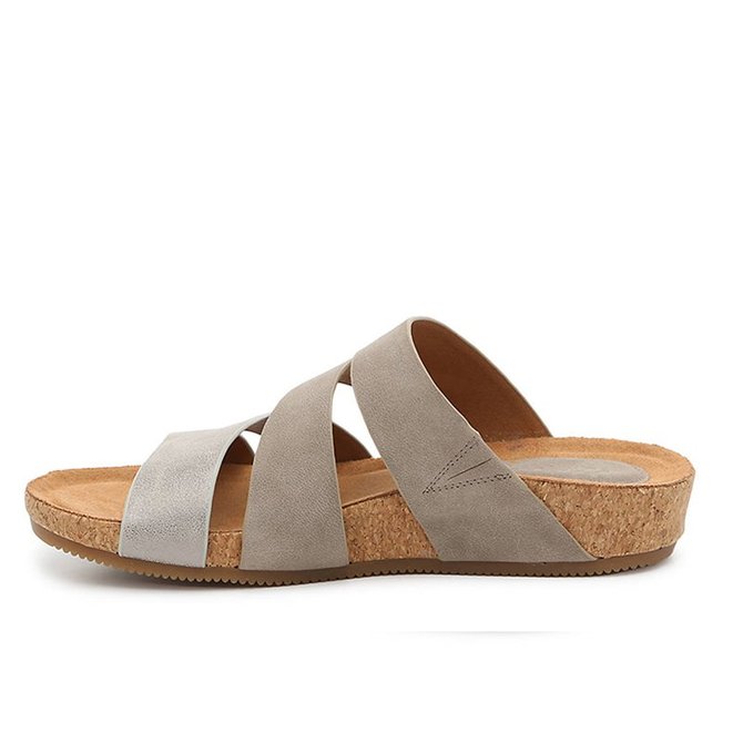 Pi Clue Artificial Leather Block Heel Slipper