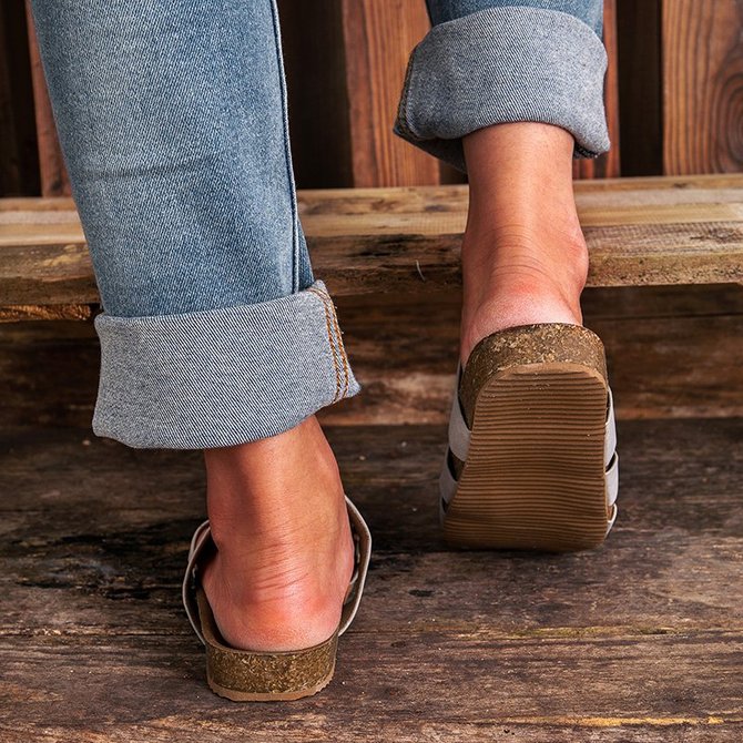 Pi Clue Artificial Leather Block Heel Slipper