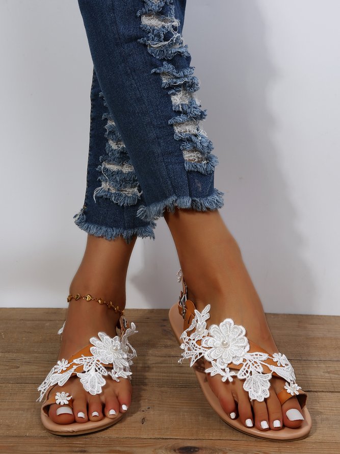 Women's Sandals Flat Clip Toe Casual Lace White Flower Decorative Summer Elegant Romantic Wedding Sandals